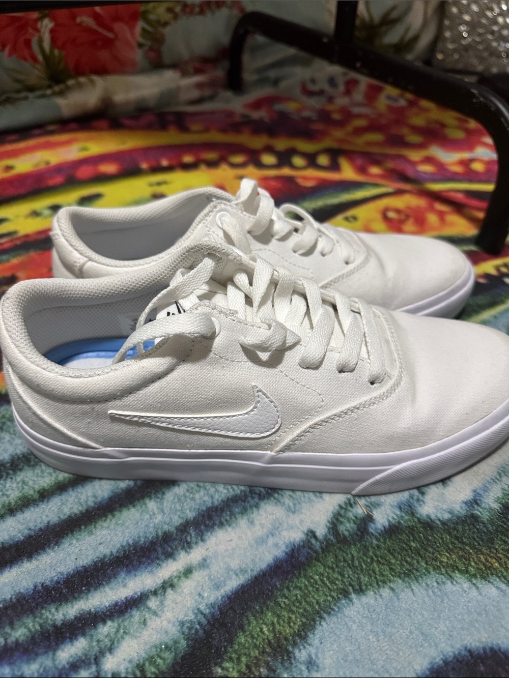 Like new, Classics Canvas NIKE Sneakers